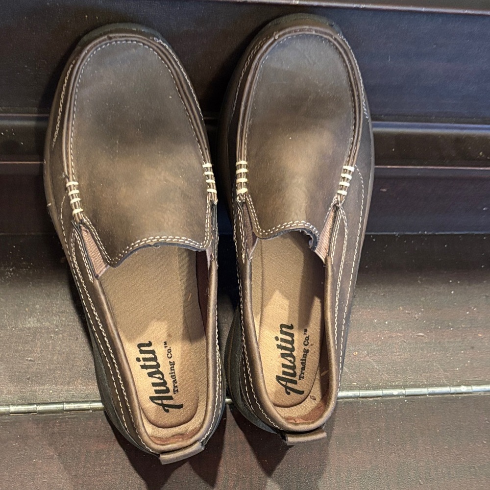 Austin Men's Dark Brown Leather Loafers